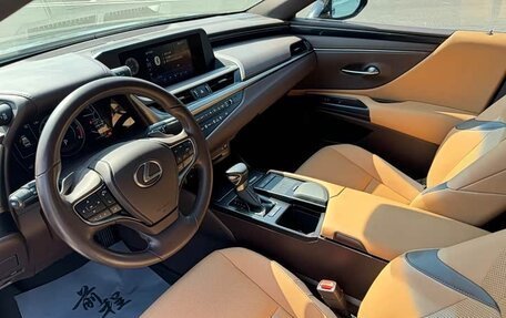 Lexus ES VII, 2021 год, 3 700 000 рублей, 10 фотография