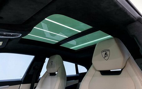Lamborghini Urus I, 2022 год, 25 000 000 рублей, 14 фотография