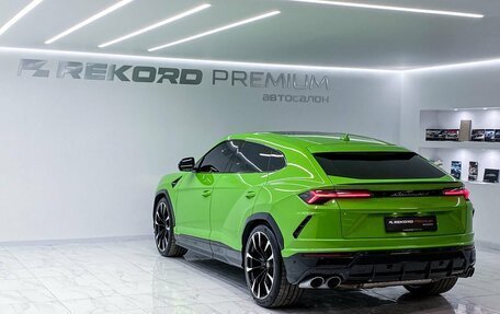 Lamborghini Urus I, 2022 год, 25 000 000 рублей, 33 фотография