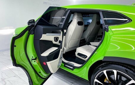 Lamborghini Urus I, 2022 год, 25 000 000 рублей, 29 фотография