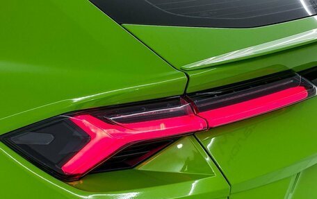 Lamborghini Urus I, 2022 год, 25 000 000 рублей, 38 фотография