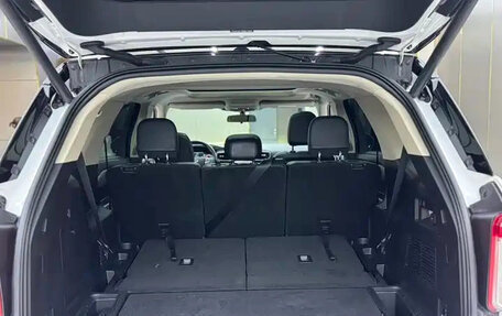 Ford Explorer VI, 2022 год, 3 260 000 рублей, 14 фотография