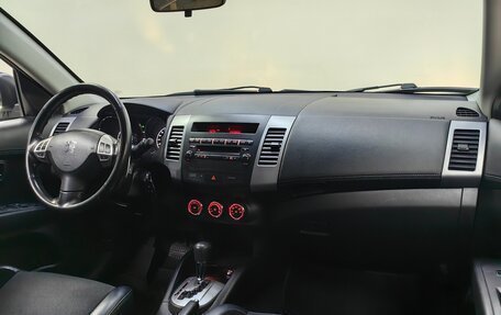 Peugeot 4007, 2012 год, 979 000 рублей, 13 фотография