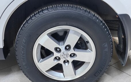 Peugeot 4007, 2012 год, 979 000 рублей, 24 фотография