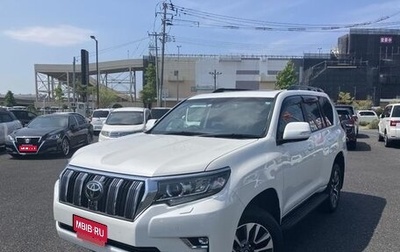 Toyota Land Cruiser Prado 150 рестайлинг 2, 2022 год, 3 150 000 рублей, 1 фотография
