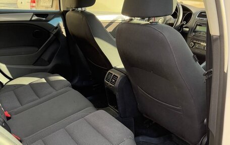 Volkswagen Golf VI, 2011 год, 650 000 рублей, 5 фотография