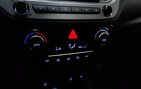 Hyundai Solaris II рестайлинг, 2019 год, 1 439 000 рублей, 15 фотография