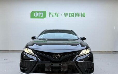 Toyota Camry, 2022 год, 2 330 050 рублей, 3 фотография