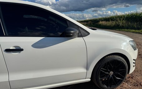 Volkswagen Polo VI (EU Market), 2011 год, 550 000 рублей, 7 фотография