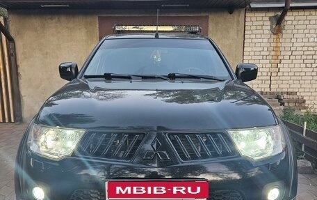Mitsubishi Pajero Sport II рестайлинг, 2011 год, 2 200 000 рублей, 1 фотография