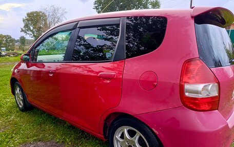 Honda Fit III, 2002 год, 380 000 рублей, 22 фотография