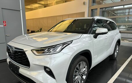 Toyota Highlander, 2025 год, 5 700 000 рублей, 1 фотография