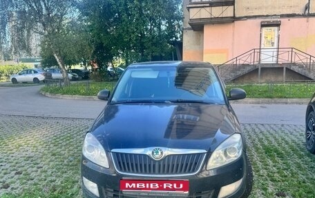 Skoda Fabia II, 2012 год, 425 000 рублей, 1 фотография