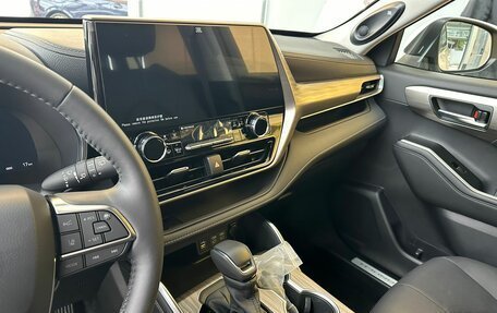 Toyota Highlander, 2025 год, 5 700 000 рублей, 4 фотография