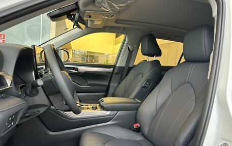 Toyota Highlander, 2025 год, 5 700 000 рублей, 3 фотография