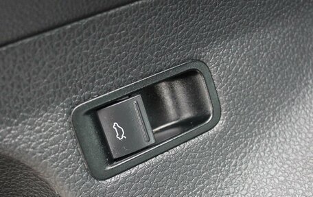 Volkswagen Polo VI (EU Market), 2017 год, 800 000 рублей, 14 фотография