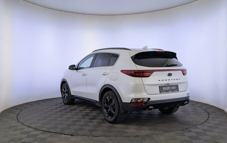 KIA Sportage IV рестайлинг, 2021 год, 2 425 000 рублей, 7 фотография