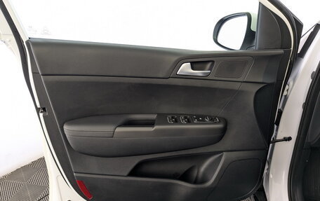 KIA Sportage IV рестайлинг, 2021 год, 2 425 000 рублей, 19 фотография