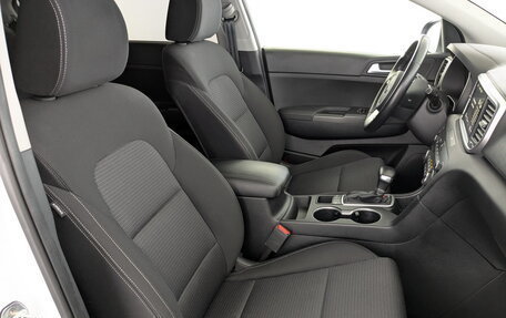 KIA Sportage IV рестайлинг, 2021 год, 2 425 000 рублей, 23 фотография