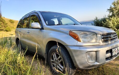 Toyota RAV4, 2001 год, 530 000 рублей, 2 фотография