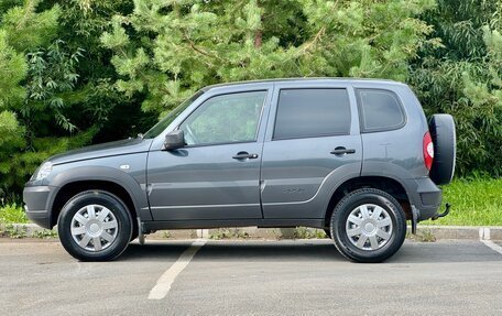 Chevrolet Niva I рестайлинг, 2020 год, 710 000 рублей, 2 фотография