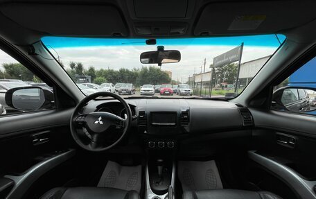 Mitsubishi Outlander III рестайлинг 3, 2010 год, 1 297 000 рублей, 11 фотография