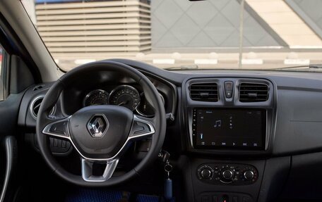 Renault Logan II, 2019 год, 955 000 рублей, 6 фотография
