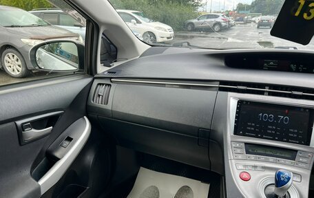 Toyota Prius, 2012 год, 899 000 рублей, 15 фотография