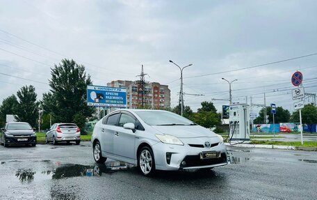 Toyota Prius, 2012 год, 899 000 рублей, 4 фотография