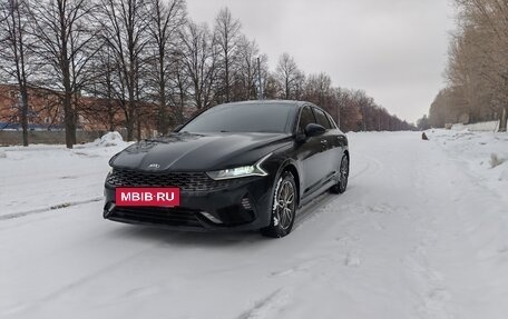 KIA K5, 2020 год, 2 500 000 рублей, 11 фотография