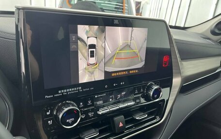 Toyota Highlander, 2025 год, 5 250 000 рублей, 15 фотография