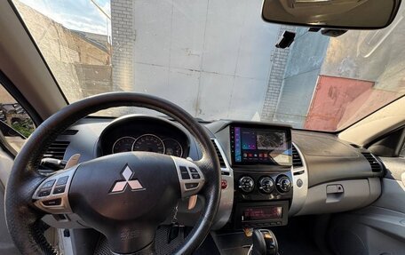 Mitsubishi Pajero Sport II рестайлинг, 2010 год, 1 250 000 рублей, 7 фотография