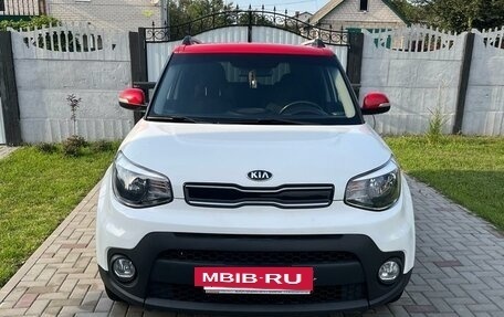 KIA Soul II рестайлинг, 2019 год, 1 800 000 рублей, 2 фотография