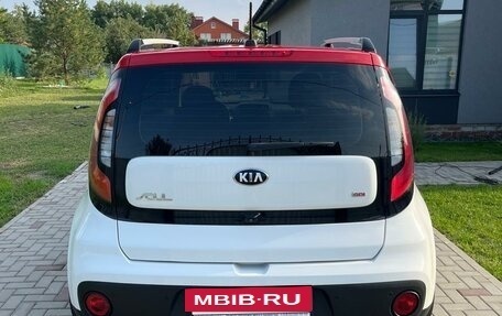 KIA Soul II рестайлинг, 2019 год, 1 800 000 рублей, 7 фотография