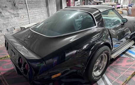 Chevrolet Corvette C3, 1981 год, 7 600 000 рублей, 9 фотография