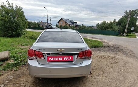 Chevrolet Cruze II, 2011 год, 600 000 рублей, 5 фотография