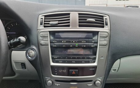 Lexus IS II рестайлинг 2, 2006 год, 899 000 рублей, 15 фотография