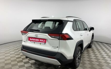 Toyota RAV4, 2024 год, 4 650 000 рублей, 5 фотография