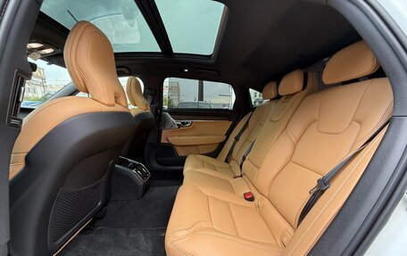 Volvo S90 II рестайлинг, 2022 год, 3 490 000 рублей, 7 фотография