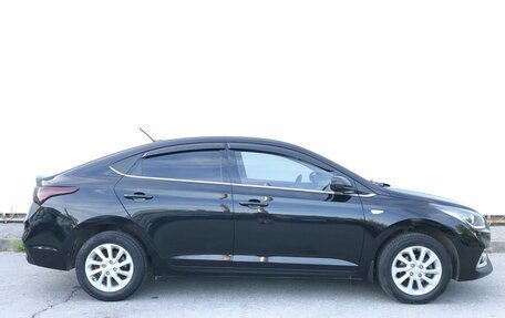 Hyundai Solaris II рестайлинг, 2019 год, 1 385 000 рублей, 6 фотография