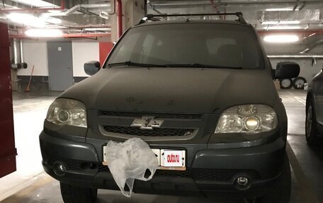 Chevrolet Niva I рестайлинг, 2011 год, 910 000 рублей, 3 фотография