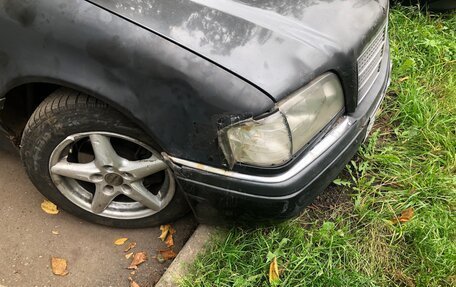 Mercedes-Benz C-Класс, 1994 год, 150 000 рублей, 11 фотография