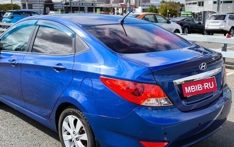 Hyundai Solaris II рестайлинг, 2012 год, 880 000 рублей, 6 фотография