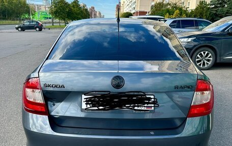 Skoda Rapid I, 2014 год, 700 000 рублей, 2 фотография