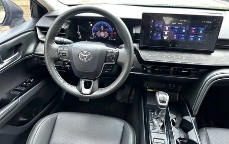 Toyota Camry, 2025 год, 2 780 000 рублей, 14 фотография