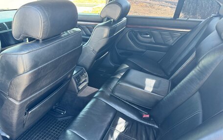 BMW 5 серия, 2001 год, 950 000 рублей, 10 фотография