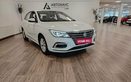 MG 5, 2023 год, 2 258 000 рублей, 3 фотография