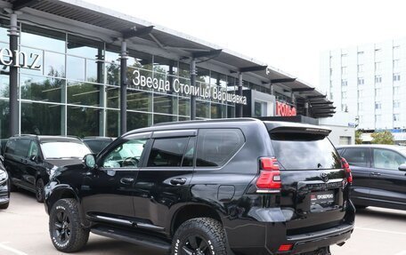 Toyota Land Cruiser Prado 150 рестайлинг 2, 2019 год, 4 850 000 рублей, 7 фотография