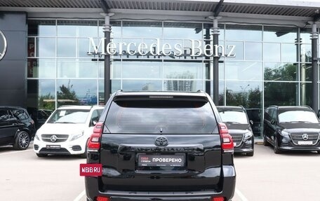 Toyota Land Cruiser Prado 150 рестайлинг 2, 2019 год, 4 850 000 рублей, 6 фотография