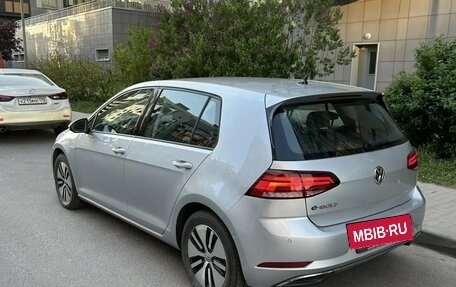 Volkswagen Golf VII, 2019 год, 2 350 000 рублей, 6 фотография
